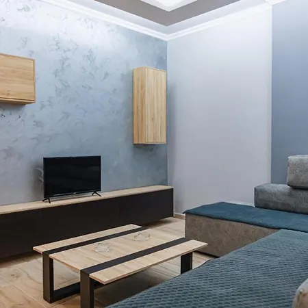 Daire Holiday Apartment Avlonya