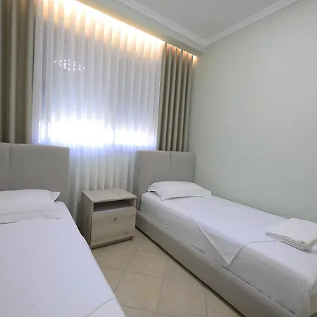 Holiday Apartment Daire Avlonya