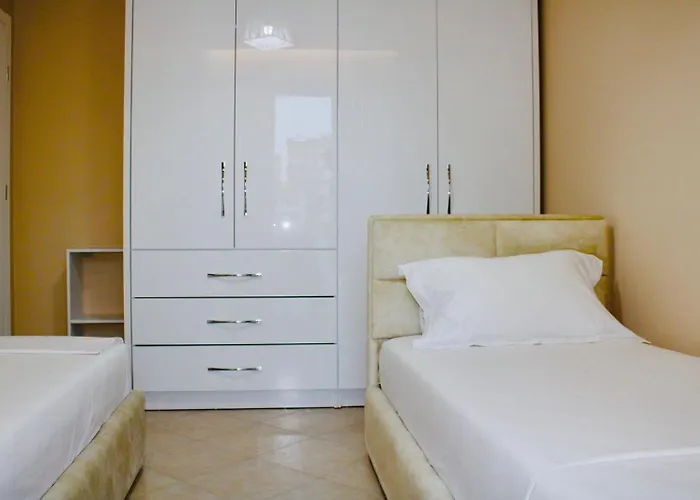 Apartament Holiday Apartment