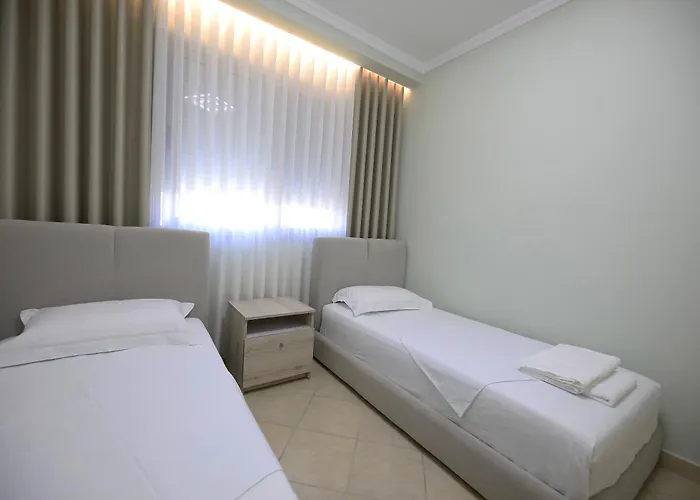Holiday Apartment Apartament Wlora
