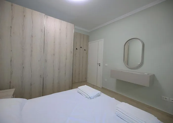 Holiday Apartment * Wlora