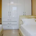 Apartman Holiday Apartment