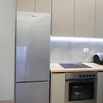 Daire Holiday Apartment Avlonya
