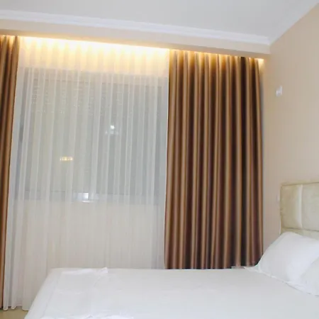 Holiday Apartment *