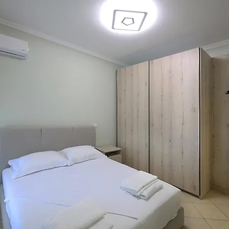 Apartman Holiday Apartment *
