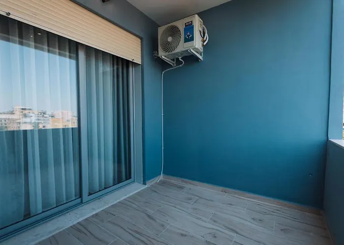公寓 Holiday Apartment *